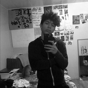 Meet your Posher, Jovani